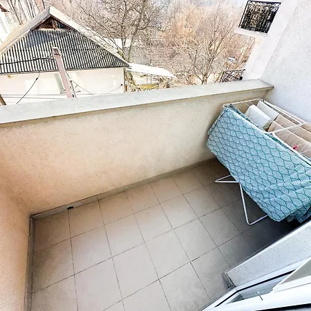 Bright & Quiet 2room In Center