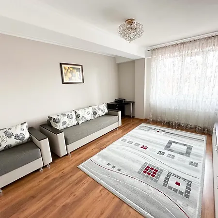Appartamento Bright & Quiet 2room In Center Chişinău